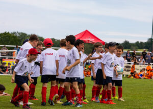 Lire la suite à propos de l’article ⚽✨ L’École de Foot US Montbazens Rignac fait sa rentrée : garçons et filles, tous au ballon !
