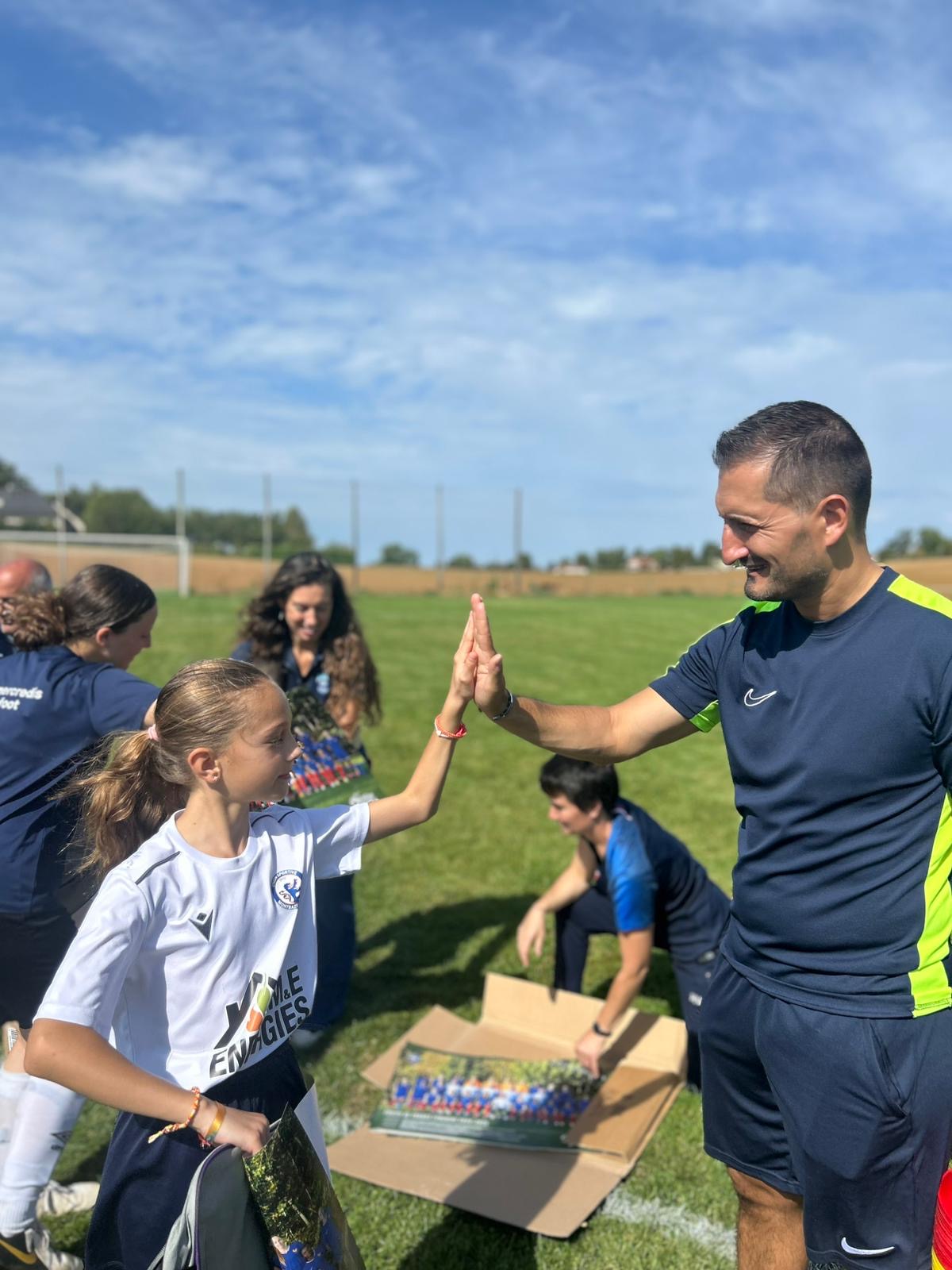 You are currently viewing Le football féminin à l’honneur à Montbazens ! ✨